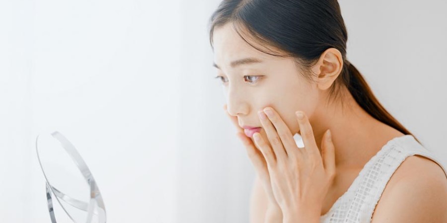 Wajib Memakai Eye Cream Agar Wajah Awet Muda, Ini Alasannya!
